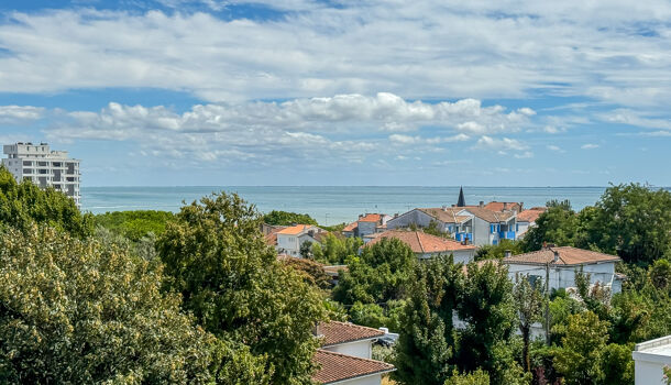 Appartement 4 pièces  à vendre Royan 17200