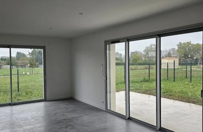 Maison moderne avec 3 chambres à Saramon — photo 2