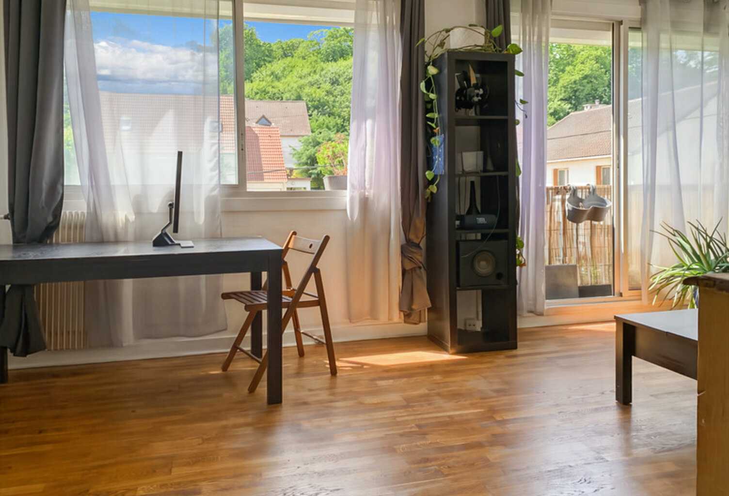 Dpt Yvelines (78), à vendre SAINT CYR L'ECOLE appartement T4 de 74 m² — photo 1