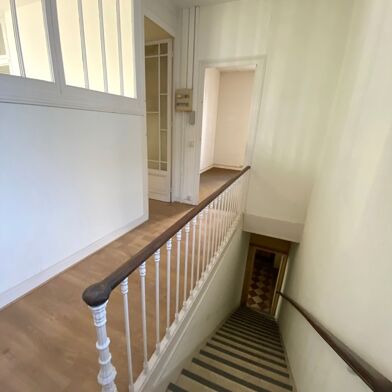 Immeuble  858600 €