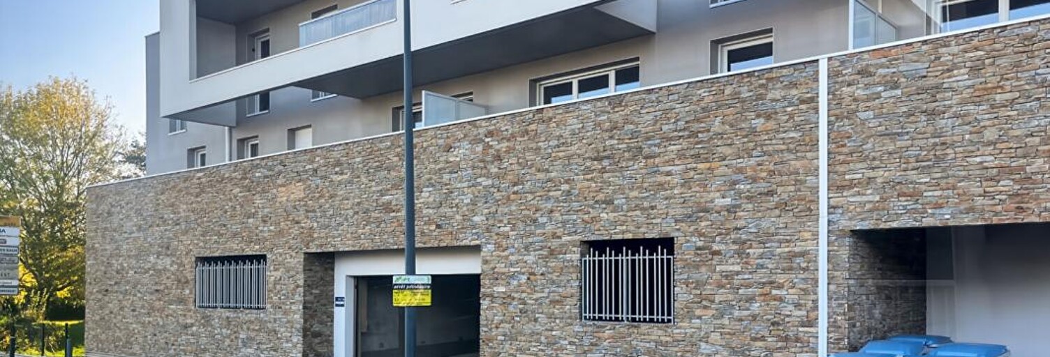 Garage   m² à vendre à Sainte-Luce-sur-Loire (44980)