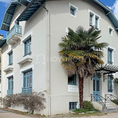 Immeuble  825000 €