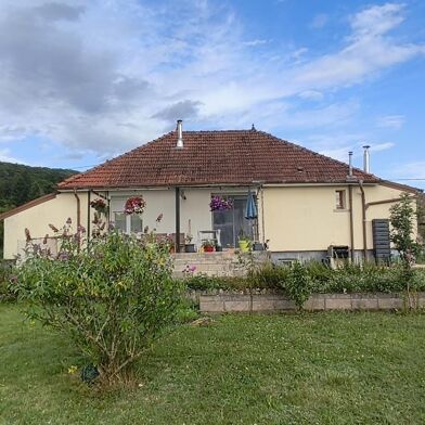 Maison  132000 €