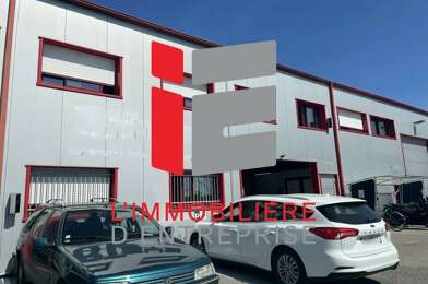 Local industriel  12500 €