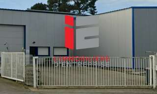 Local industriel  276 m² à louer à Caudan (56850)