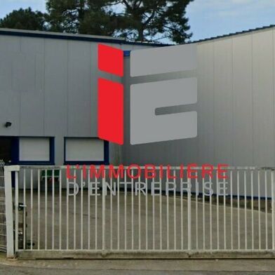 Local industriel  2500 €