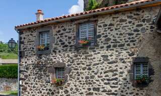 Maison 2 Pièces 47 m² à vendre à Andelat (15100)