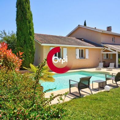 Maison 7 pièces 499000 €