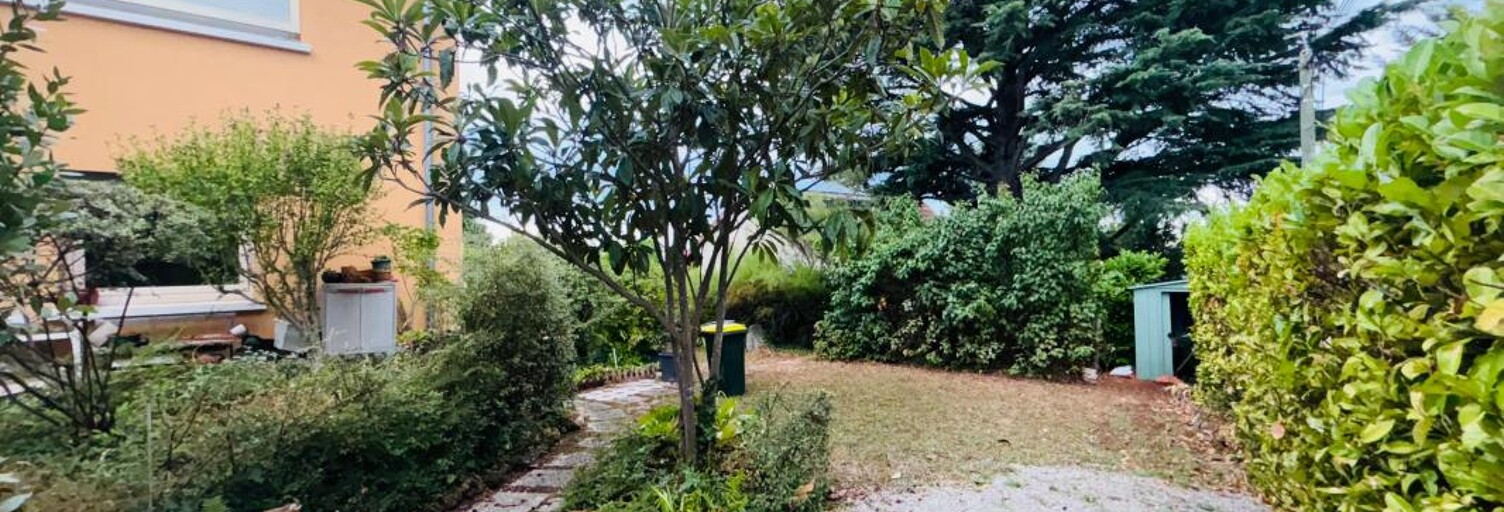 Maison 8 Pièces 220 m² à vendre à Bron (69500)