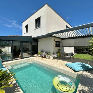 Maison 5 pièces 484000 €