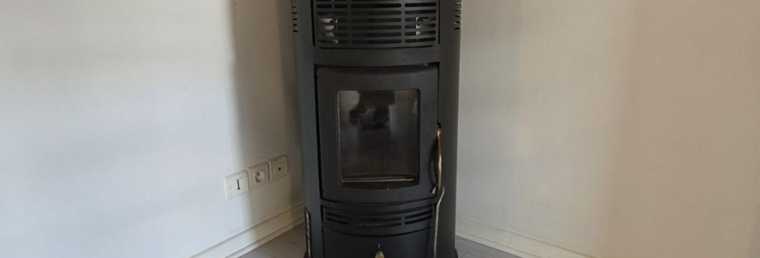 Immeuble  78 m² à vendre à Badaroux (48000)