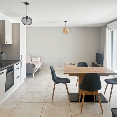 Appartement 3 pièces 321000 €