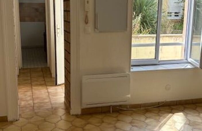 Appartement À Louer — photo 2