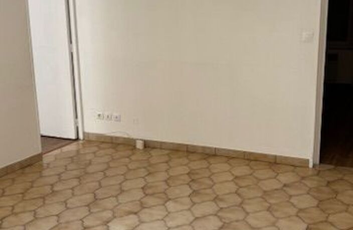 Appartement À Louer — photo 3
