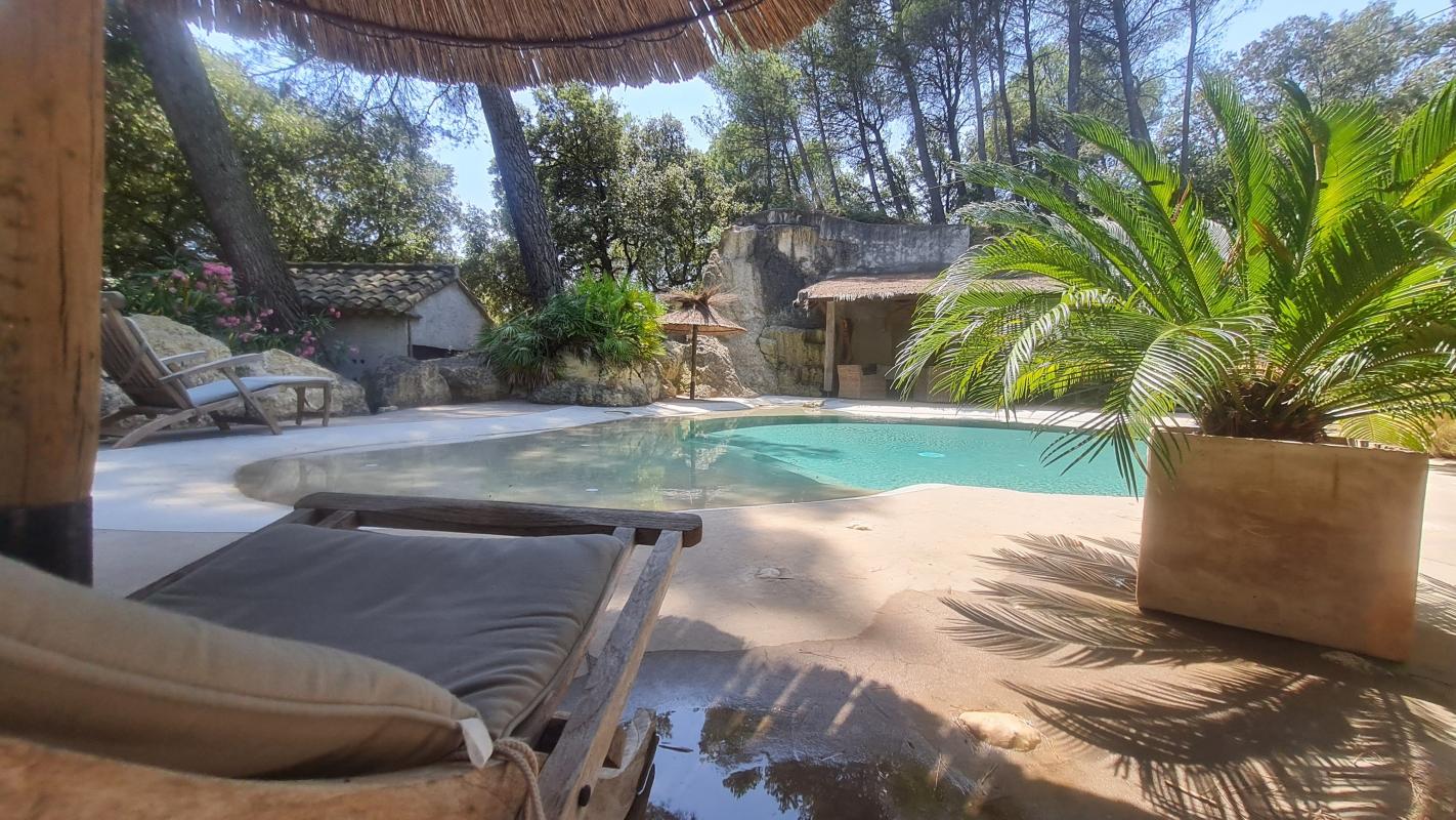 Agence immobilière de Pont du gard transactions Swixim