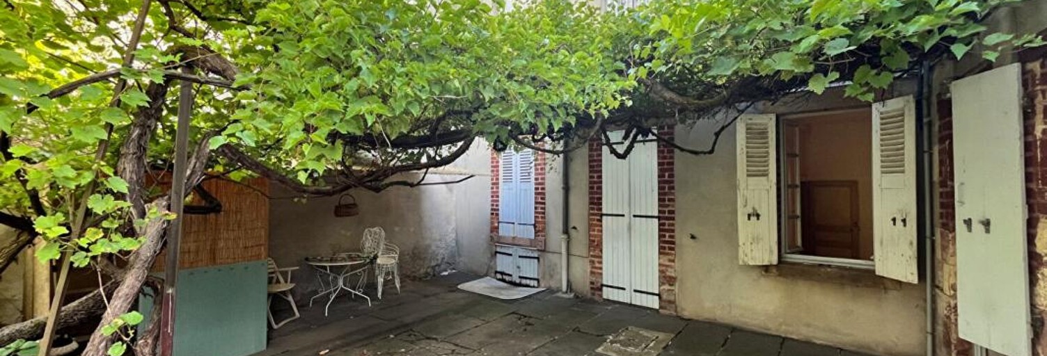 Maison 9 Pièces 200 m² à vendre à Moulins (03000)