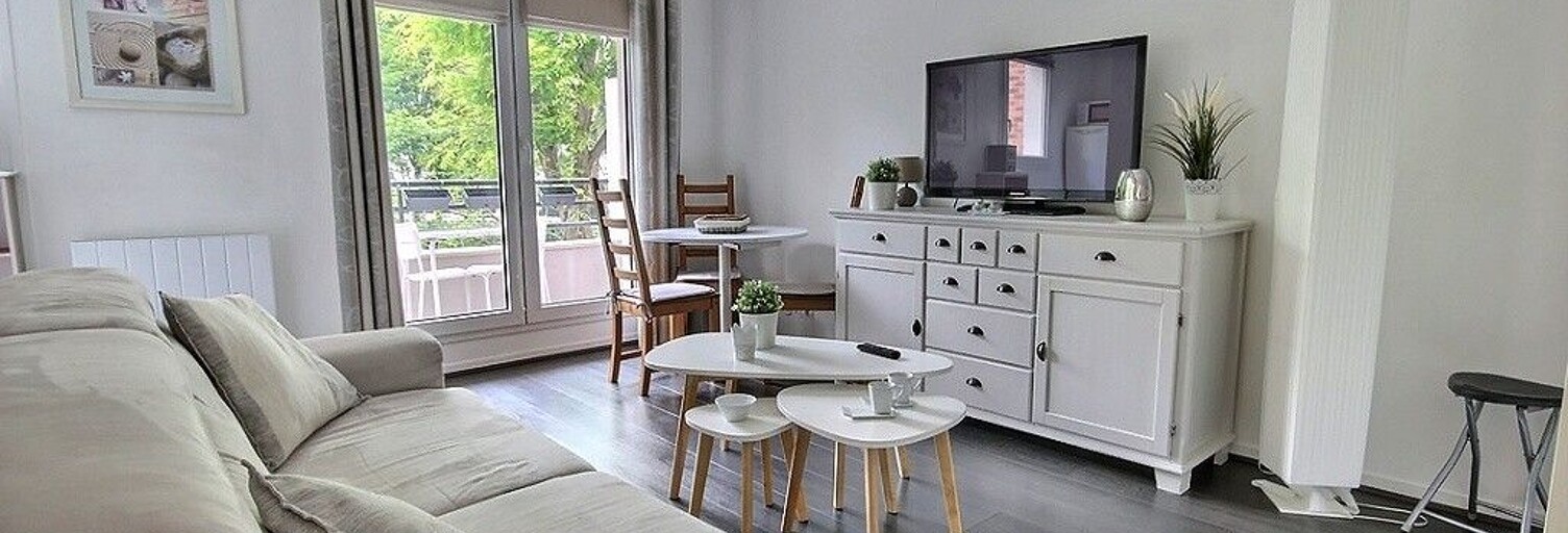 Appartement 1 Pièce 27 m² à louer à Élancourt (78990)