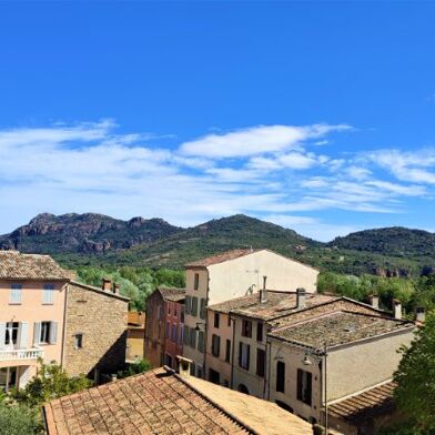 Appartement 8 pièces 238500 €