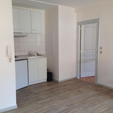 Appartement 1 pièces 367 €