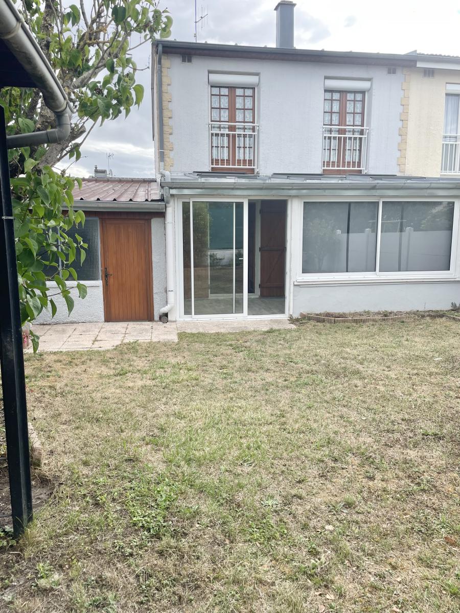 Villa / Maison  à vendre Bétheny 51450