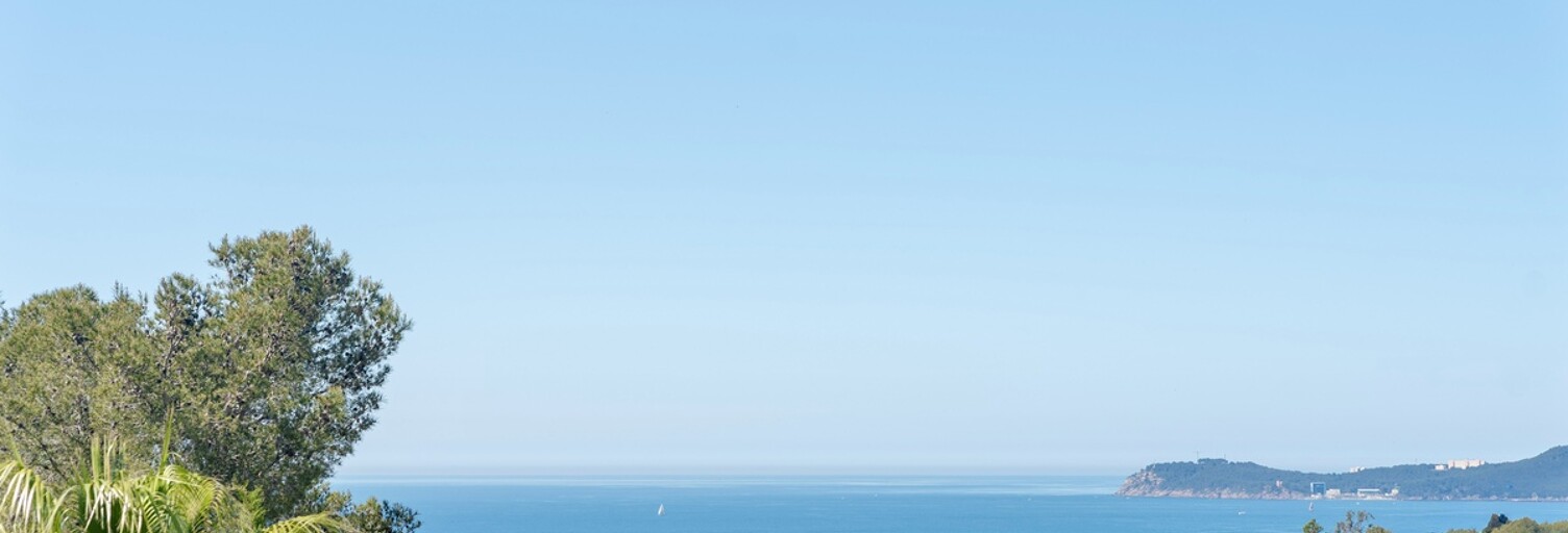 Appartement 5 Pièces 200 m² à vendre à Le Pradet (83220)