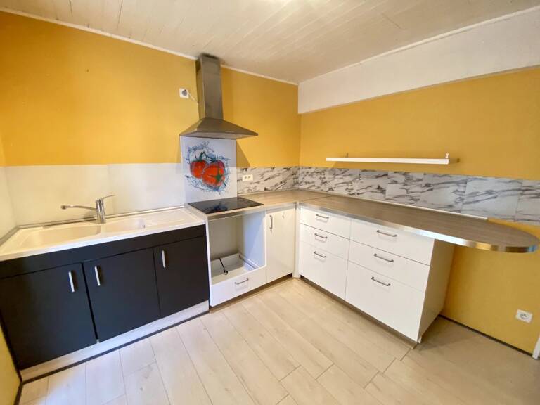 10 Min Mazères, maison de village avec jardinet et garage — photo 1