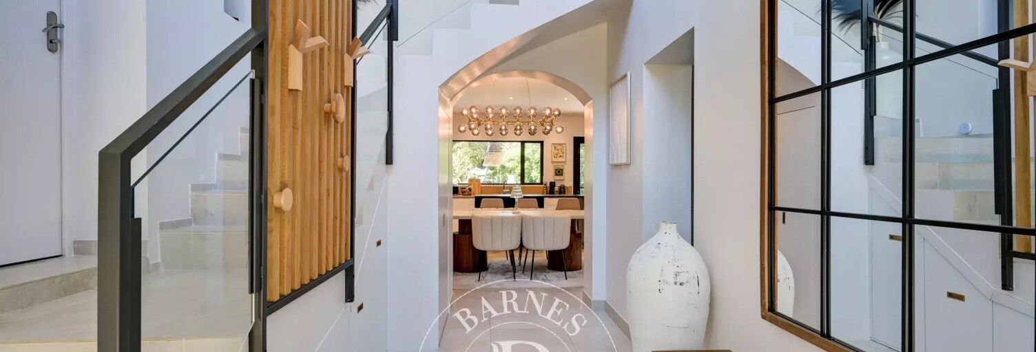 Maison 7 Pièces 250 m² à vendre à Aix-en-Provence (13100)