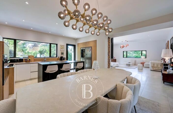 AIX-EN-PROVENCE – DOMAINE PRIVÉ – VILLA CONTEMPORAINE 260 M² – 5 — photo 3