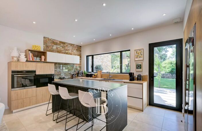 AIX-EN-PROVENCE – DOMAINE PRIVÉ – VILLA CONTEMPORAINE 260 M² – 5 — photo 4