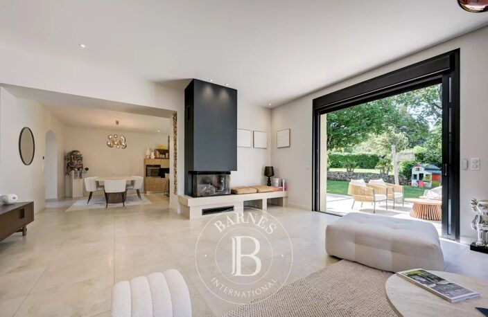 AIX-EN-PROVENCE – DOMAINE PRIVÉ – VILLA CONTEMPORAINE 260 M² – 5 — photo 5