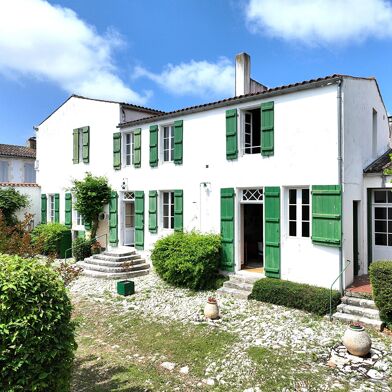 Maison 9 pièces 997500 €