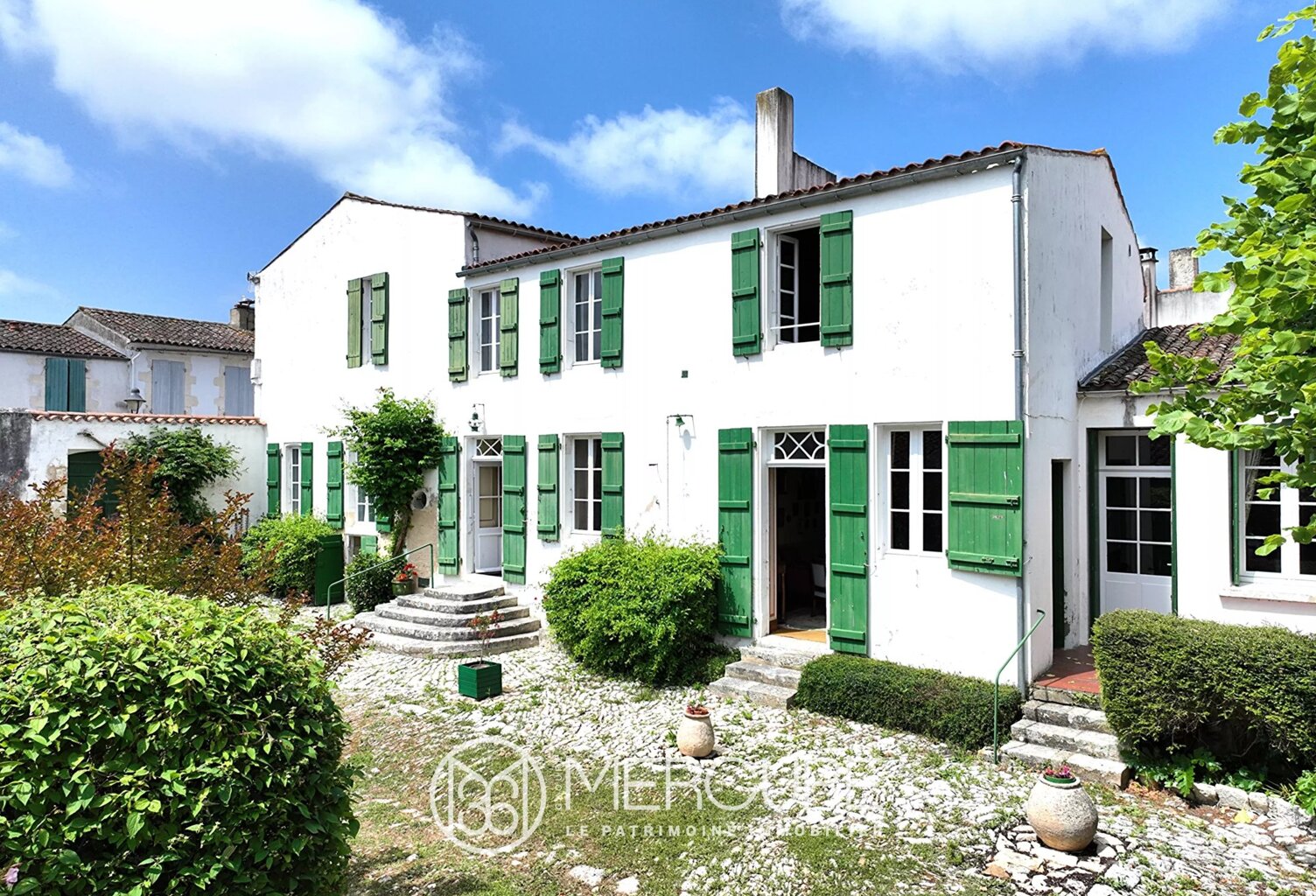 PROPRIETE HISTORIQUE XVIIe — photo 1