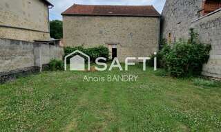 Immeuble  80 m² à vendre à Œuilly (02160)