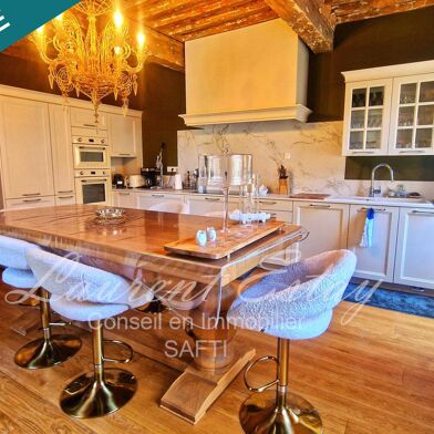 Maison 4 pièces 373000 €