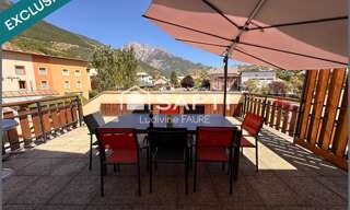 Appartement 6 Pièces 97 m² à vendre à L'Argentière-la-Bessée (05120)