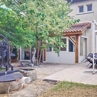 Maison 8 pièces 249000 €