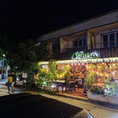 Commerce  261000 €