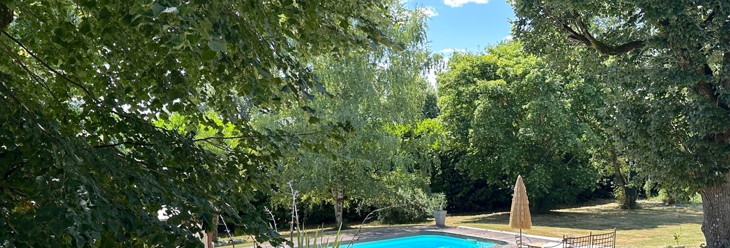 Maison 9 Pièces 339 m² à vendre à Naucelle (12800)