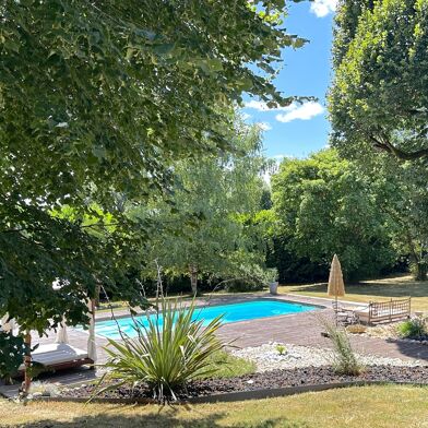 Maison 9 pièces 599000 €