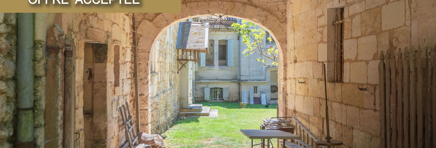 Maison 14 Pièces 650 m² à vendre à Cambes (33880)