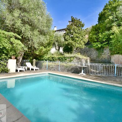 Maison 7 pièces 1390000 €