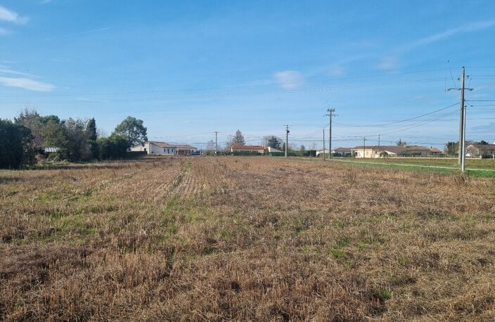 Terrain plat de1064 M² — photo 5