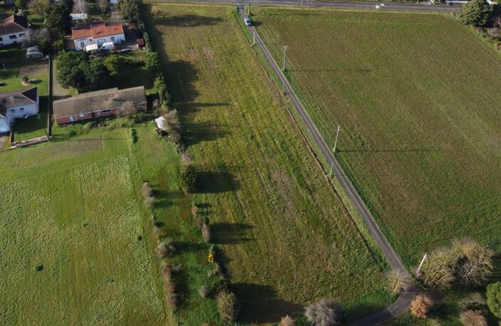 Terrain constructible hors lotissement — photo 5