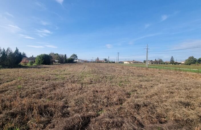 Rare grand terrain proche du centre — photo 2