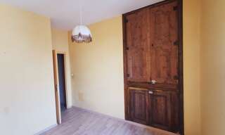 Maison 9 Pièces 187 m² à vendre à Sévérac d'Aveyron (12150)