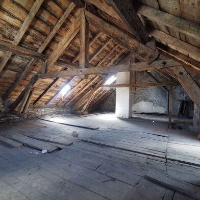 Maison 9 pièces 110000 €