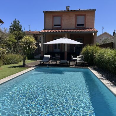 Maison 7 pièces 745000 €