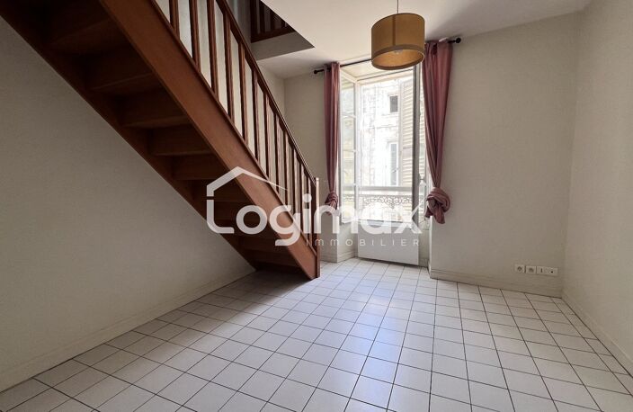 Vente appartement 2 pièces 49 m² La Rochelle (17000) — photo 2