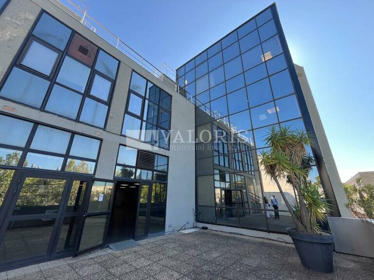 BUREAUX à LOUER — photo 1