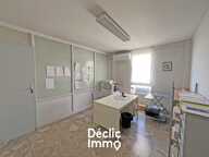 PLATEAU DE BUREAUX AVEC PARKINGS - CENTRE-VILLE - GRASSE  — photo 3